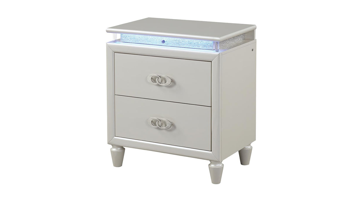 BEDROOM SET WITH VANITY