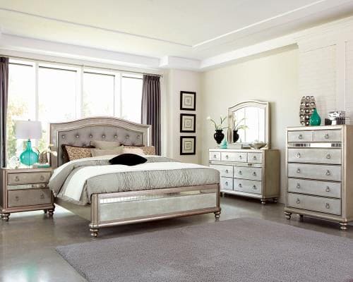 Bedroom set