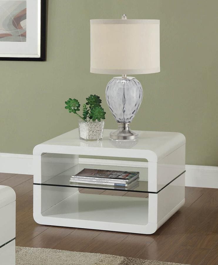 END TABLE - FIVE STAR FURNITURE LIQUIDATION